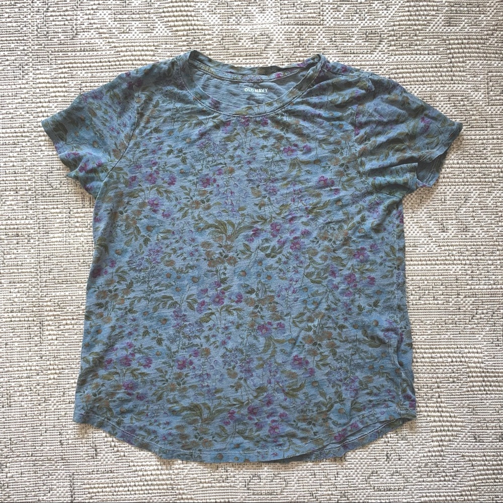Old Navy Floral Tee size small